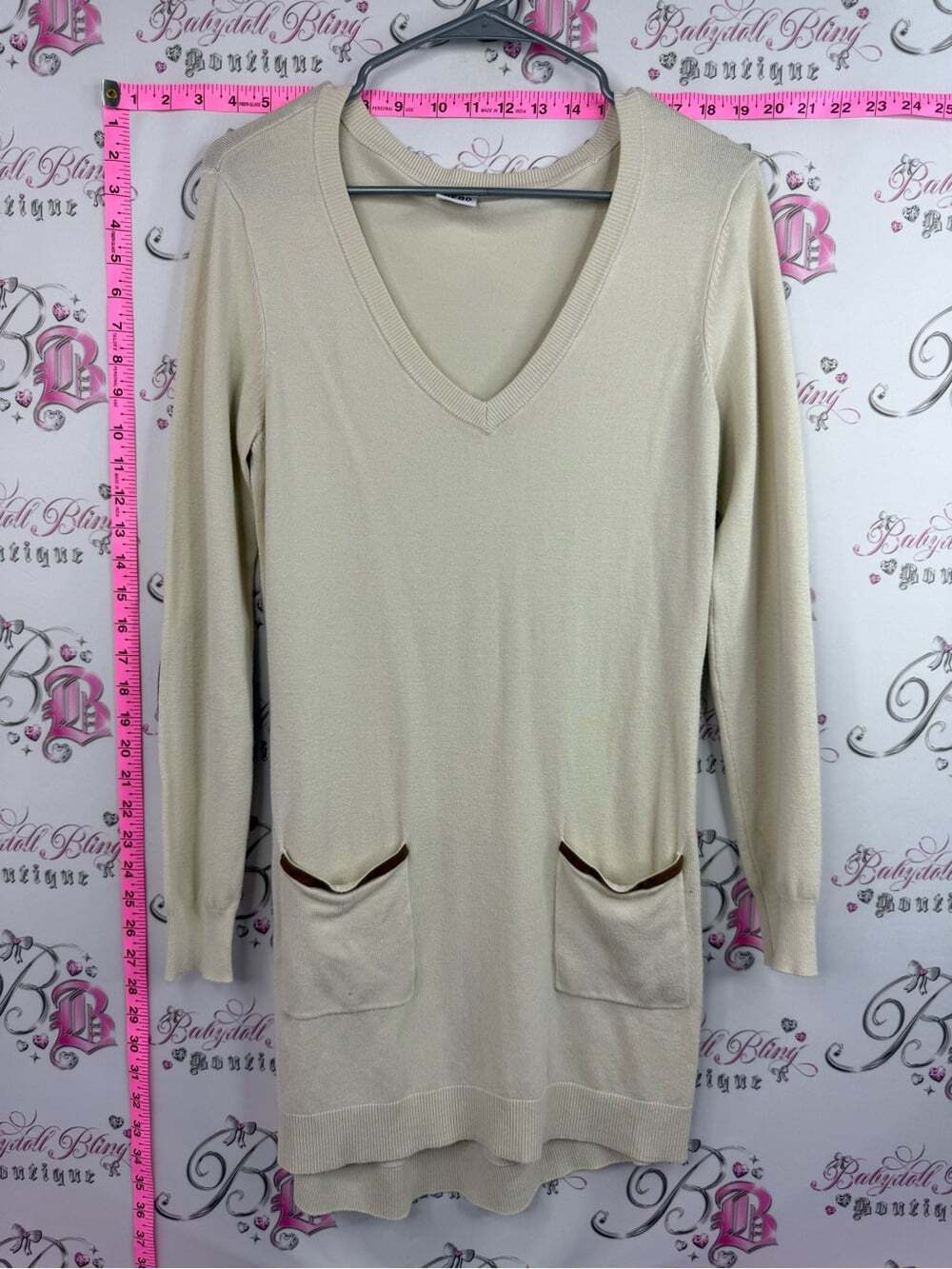 Vero Moda Cream V-Neck Long Sleeve Tunic Sweater with Brown Trim Pockets